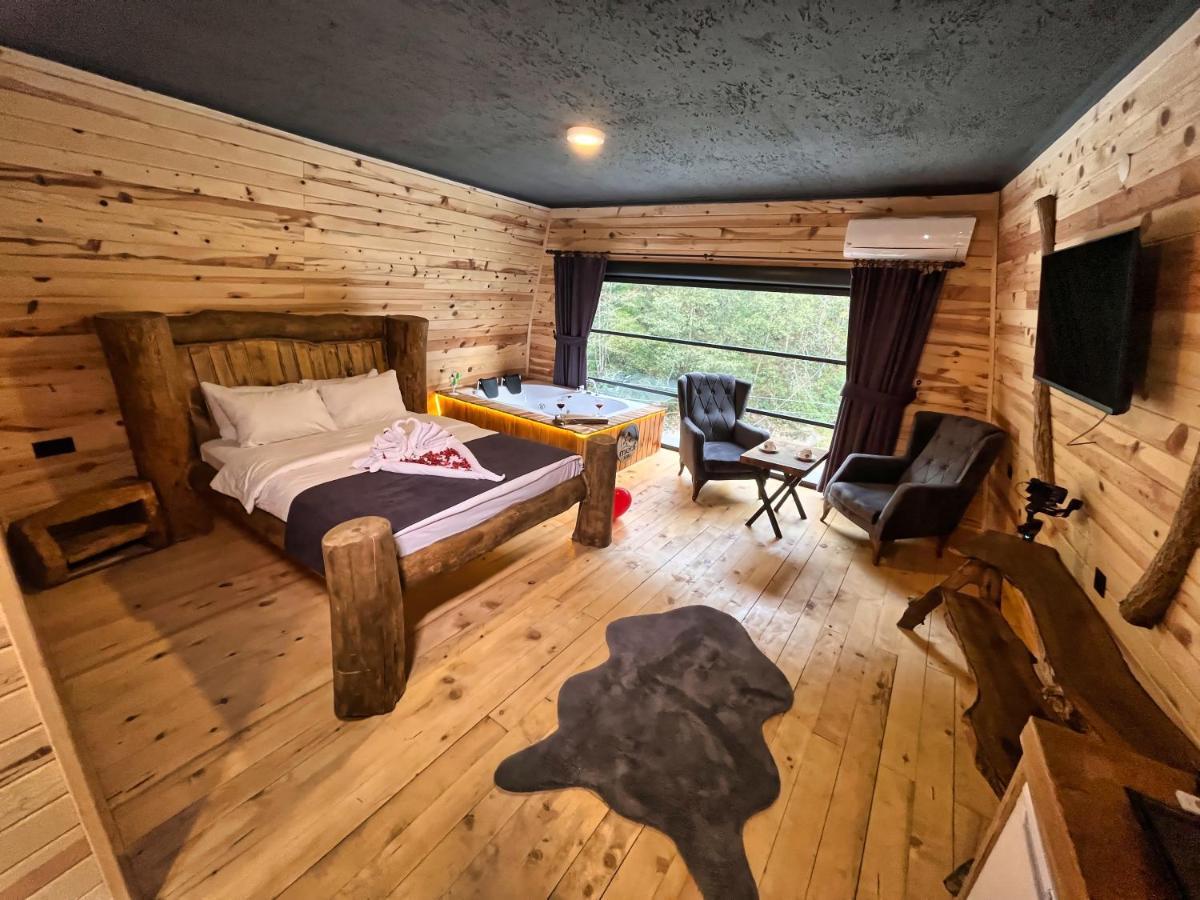 Medi Soho Bungalov Cafe Bed & Breakfast Rize Bagian luar foto